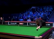 米兰体育app入口-球员精彩状态频现，比赛中战况激烈