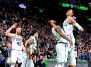 ac米兰-篮网横扫凯尔特人，自主场豪取连胜！的简单介绍