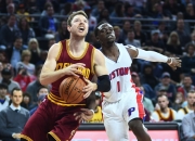 米兰体育下载-包含熊主场胜骑士结束两连败的词条