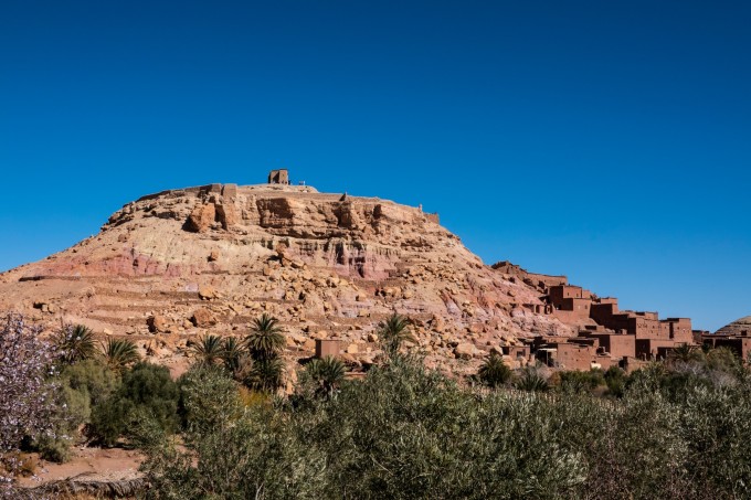 阿尔及利亚迎战摩洛哥,强强对决触目惊心 阿尔及利亚迎战摩洛哥,强强对决触目惊心