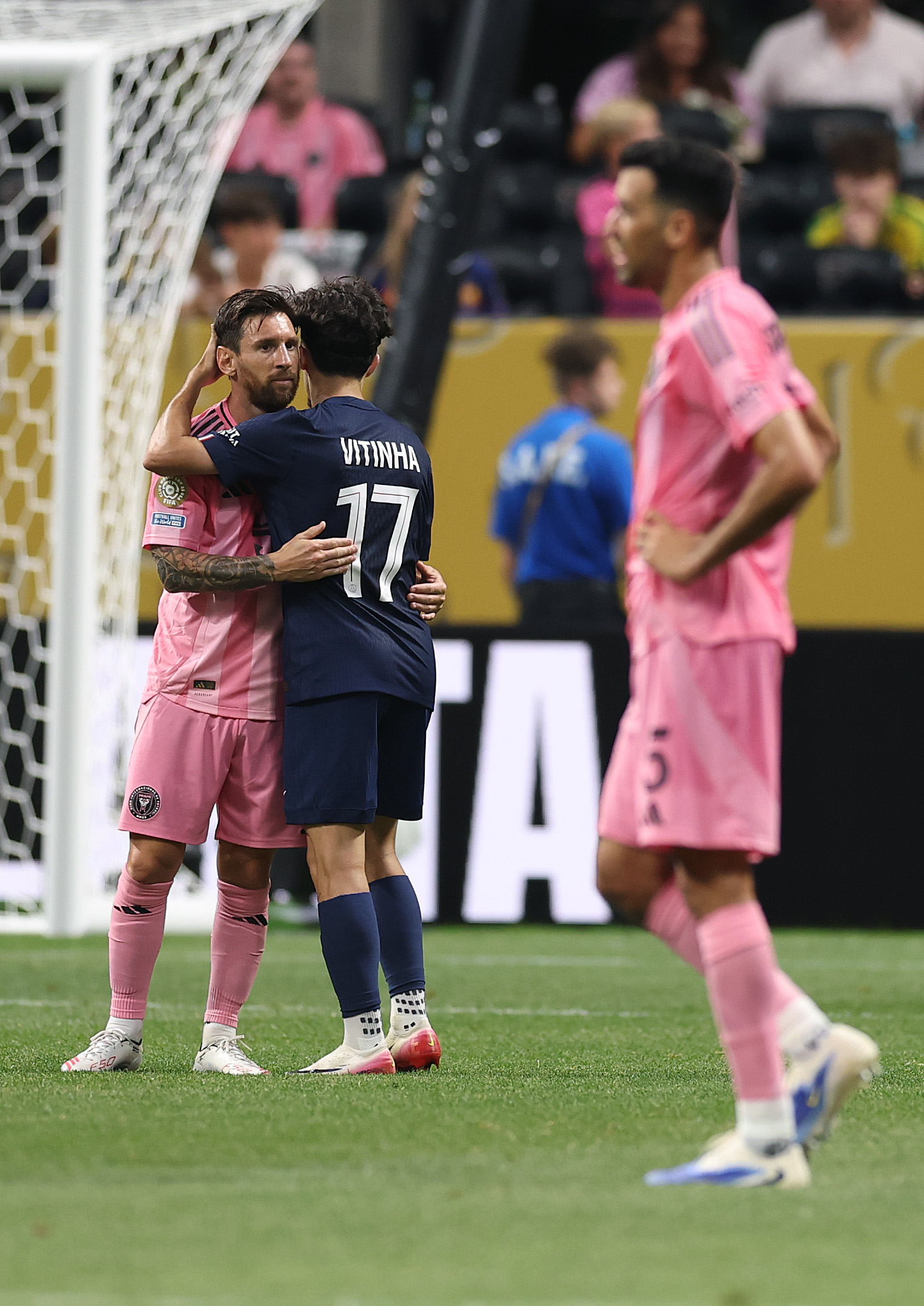 巴黎圣日耳曼晋级顶级足球赛半决赛的简单介绍