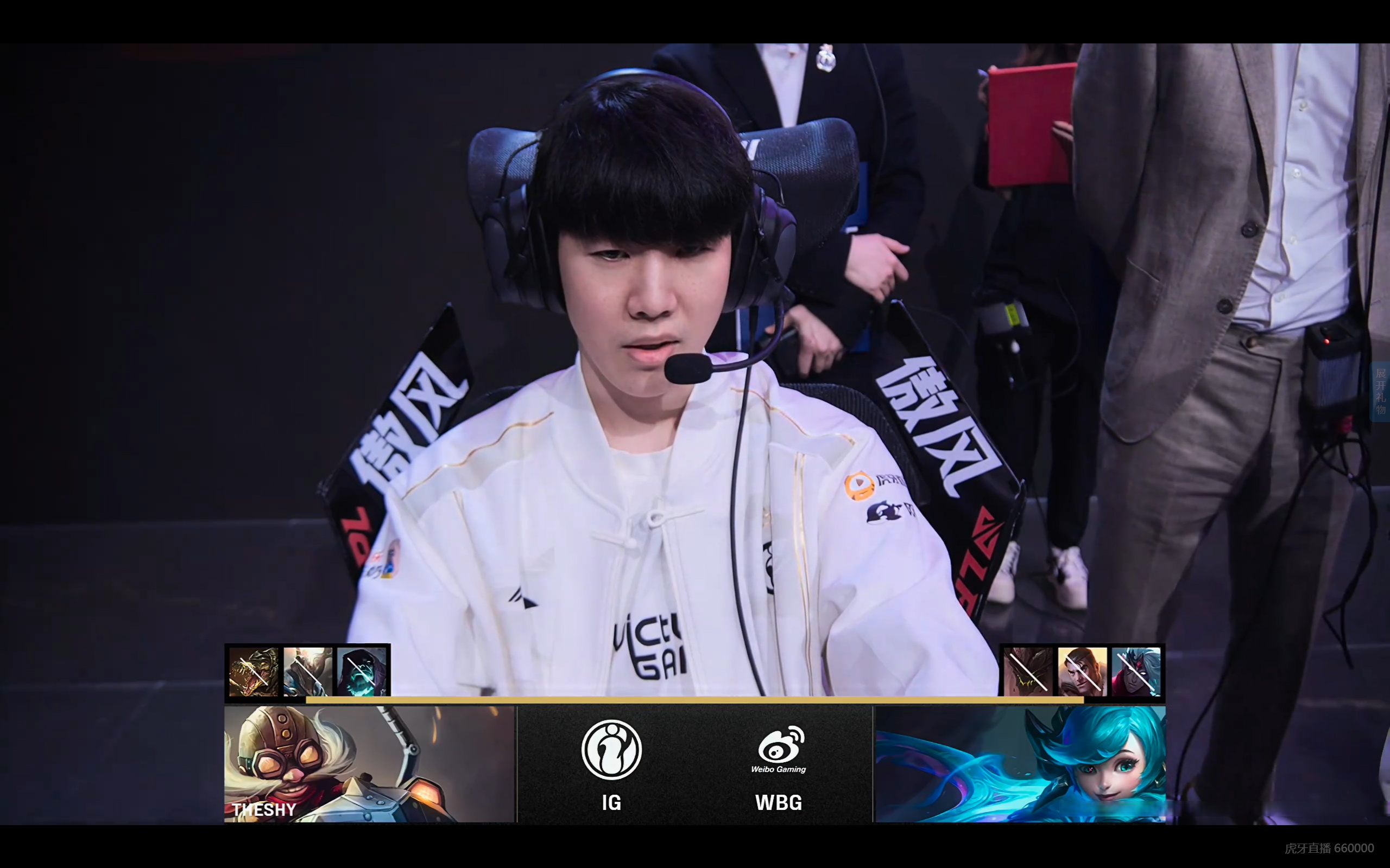 FLY鏖战IG，Peanut完成史诗逆转鏖战多局四强赛，成为赛场最大亮点