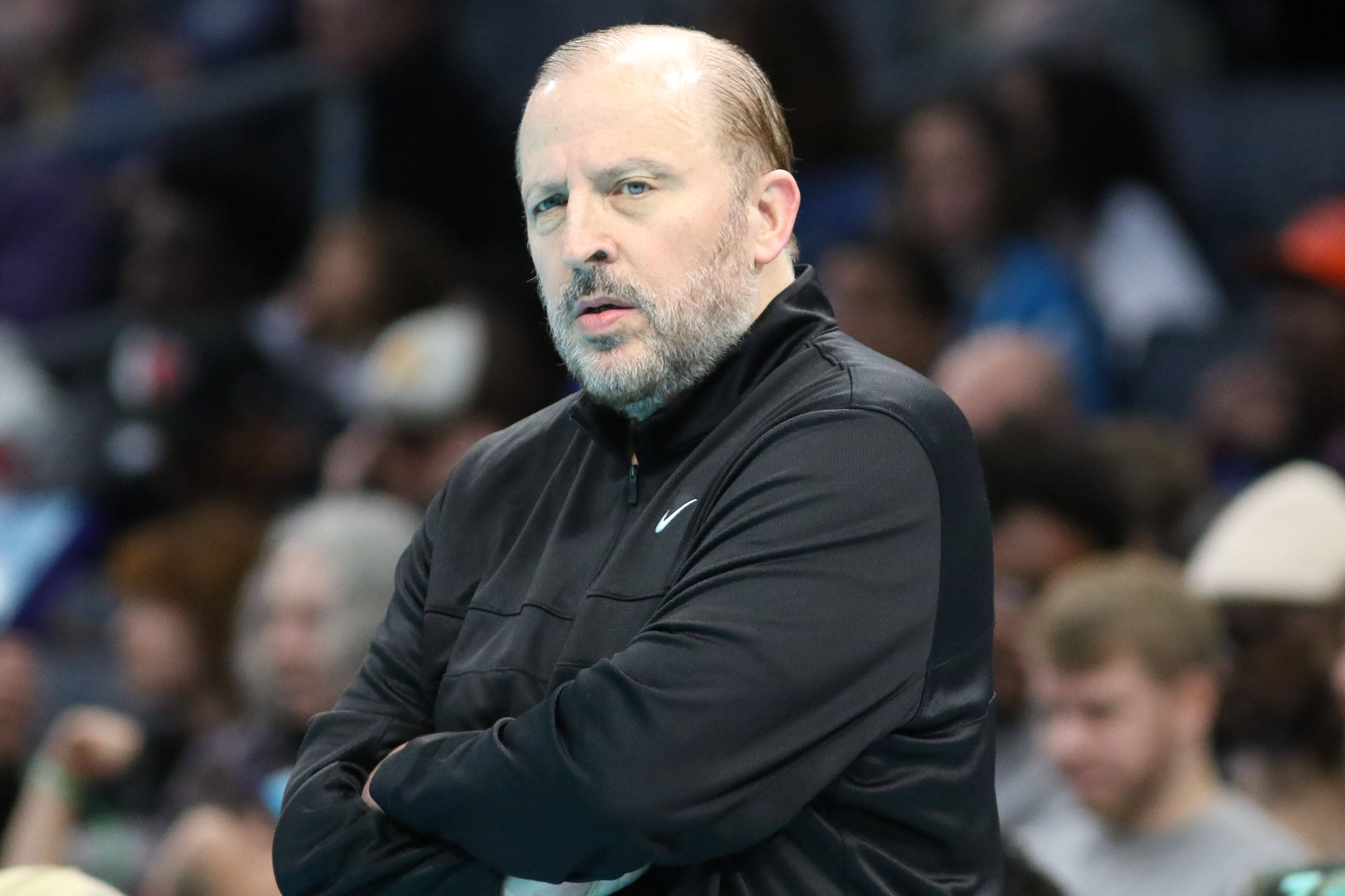 关于黄蜂主帅战术调整奏效,球队大胜的信息 关于黄蜂主帅战术调整奏效,球队大胜的信息