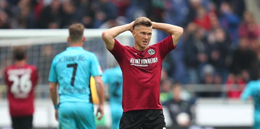 汉诺威球员状态回暖,备战下一场比赛 汉诺威球员状态回暖,备战下一场比赛