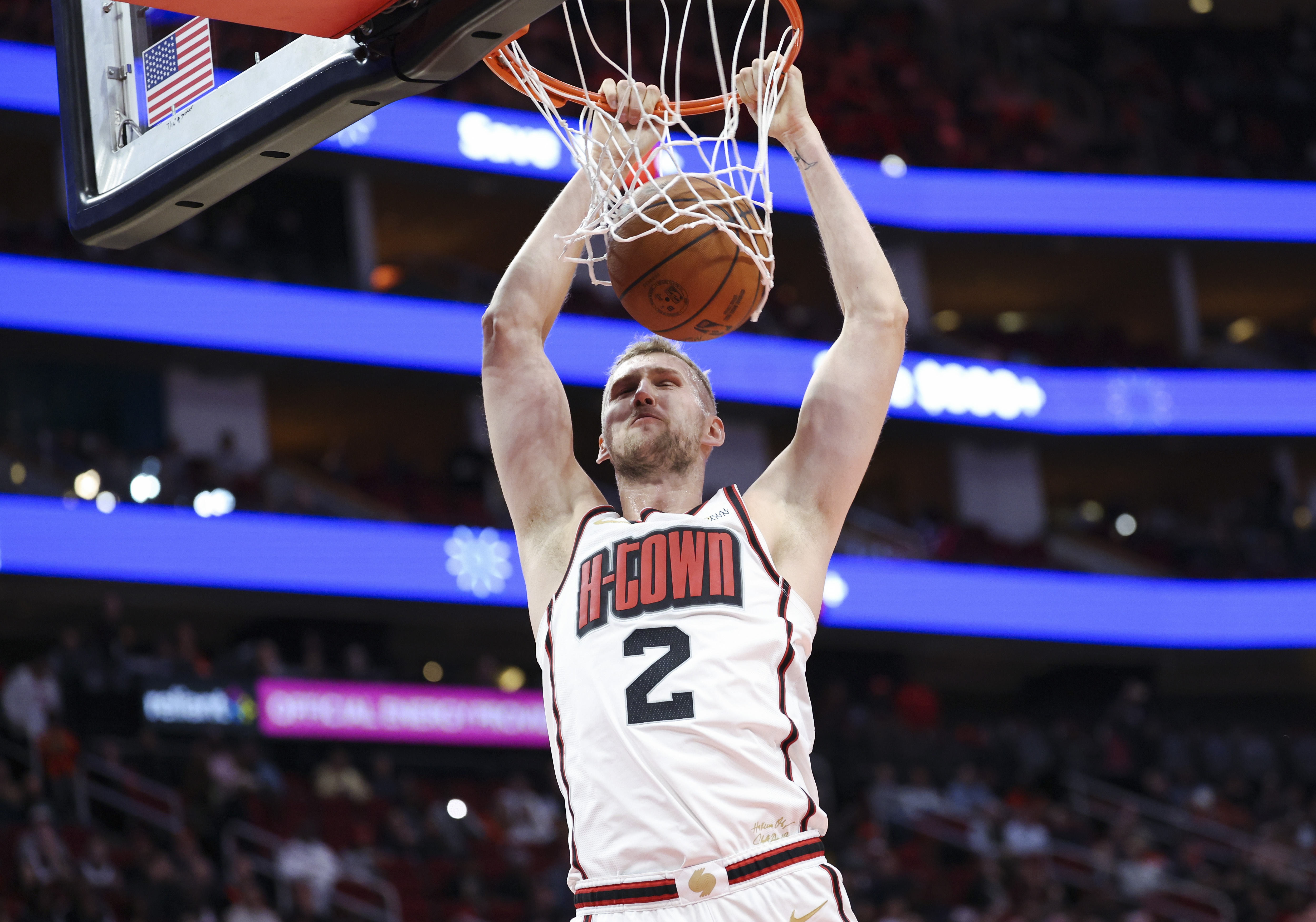 关于凯泽斯劳滕新前锋上任表现出挑的信息 关于凯泽斯劳滕新前锋上任表现出挑的信息