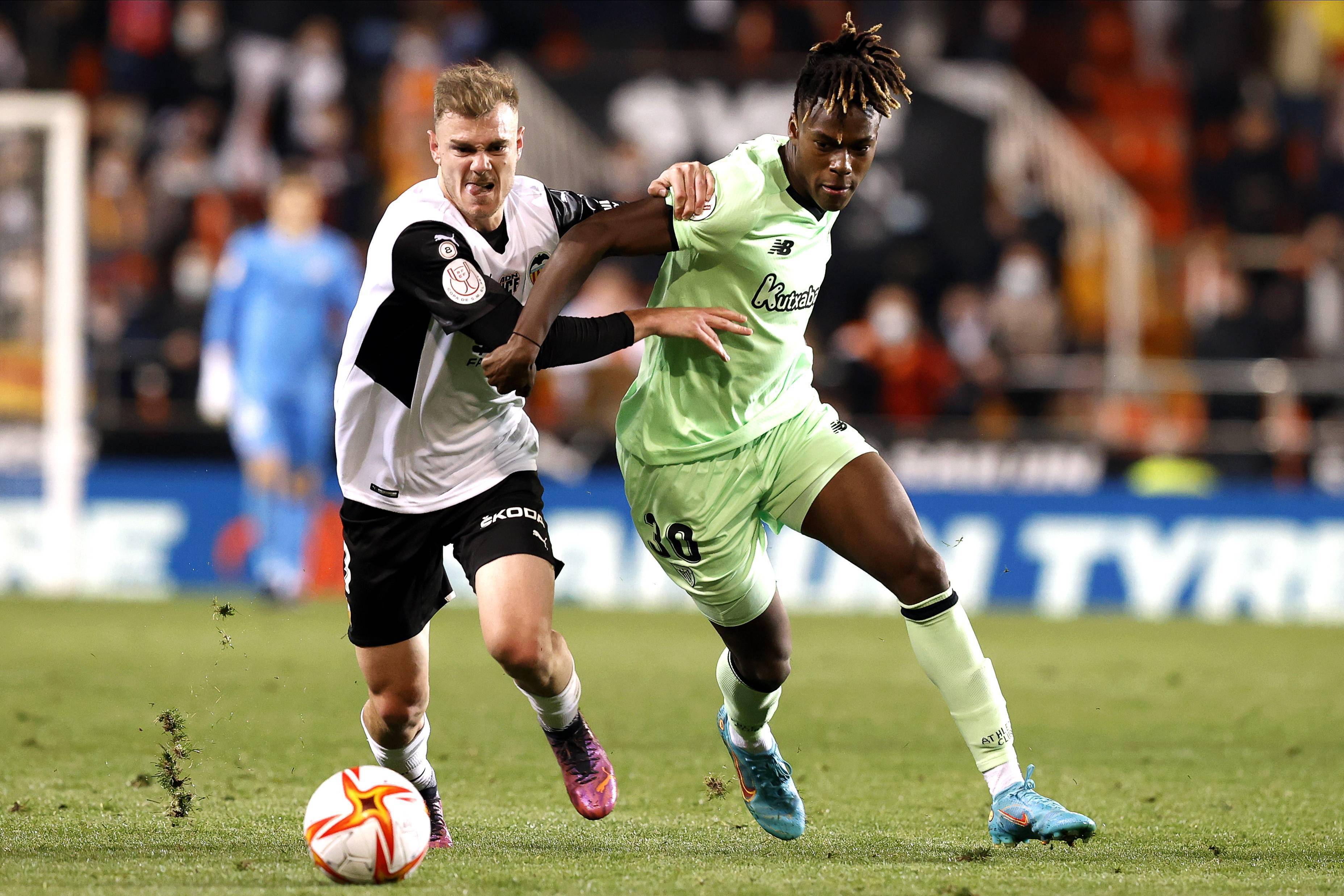 阿拉维斯主场告捷,保级希望增大 阿拉维斯主场告捷,保级希望增大