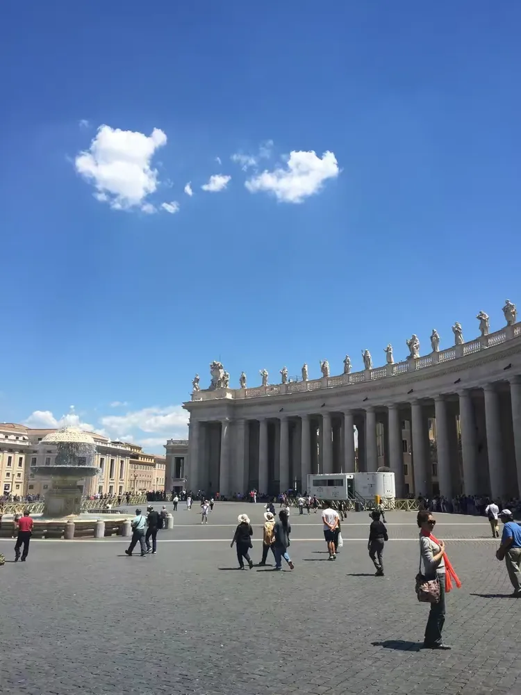 包含梵蒂冈队顽强挺进,晋级欧锦赛强的词条 包含梵蒂冈队顽强挺进,晋级欧锦赛强的词条