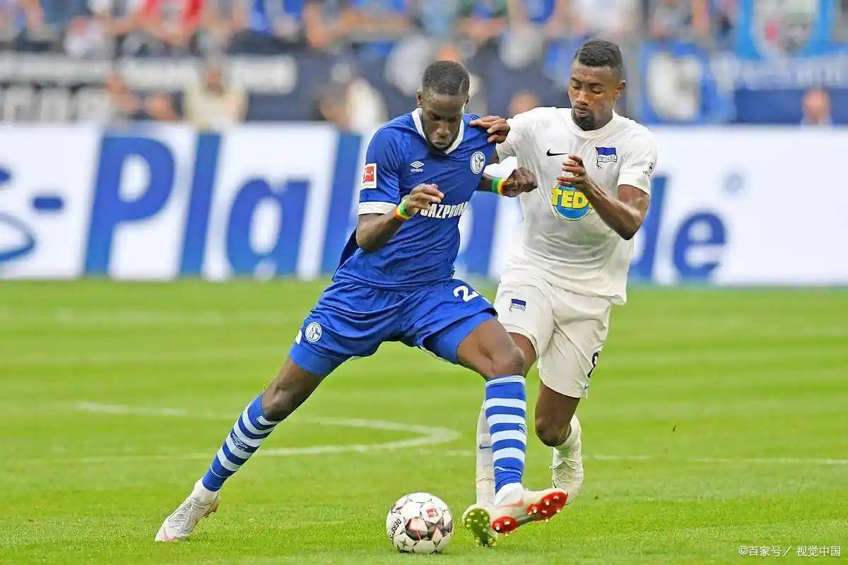 柏林赫塔坚守主场不败战统领榜首的简单介绍