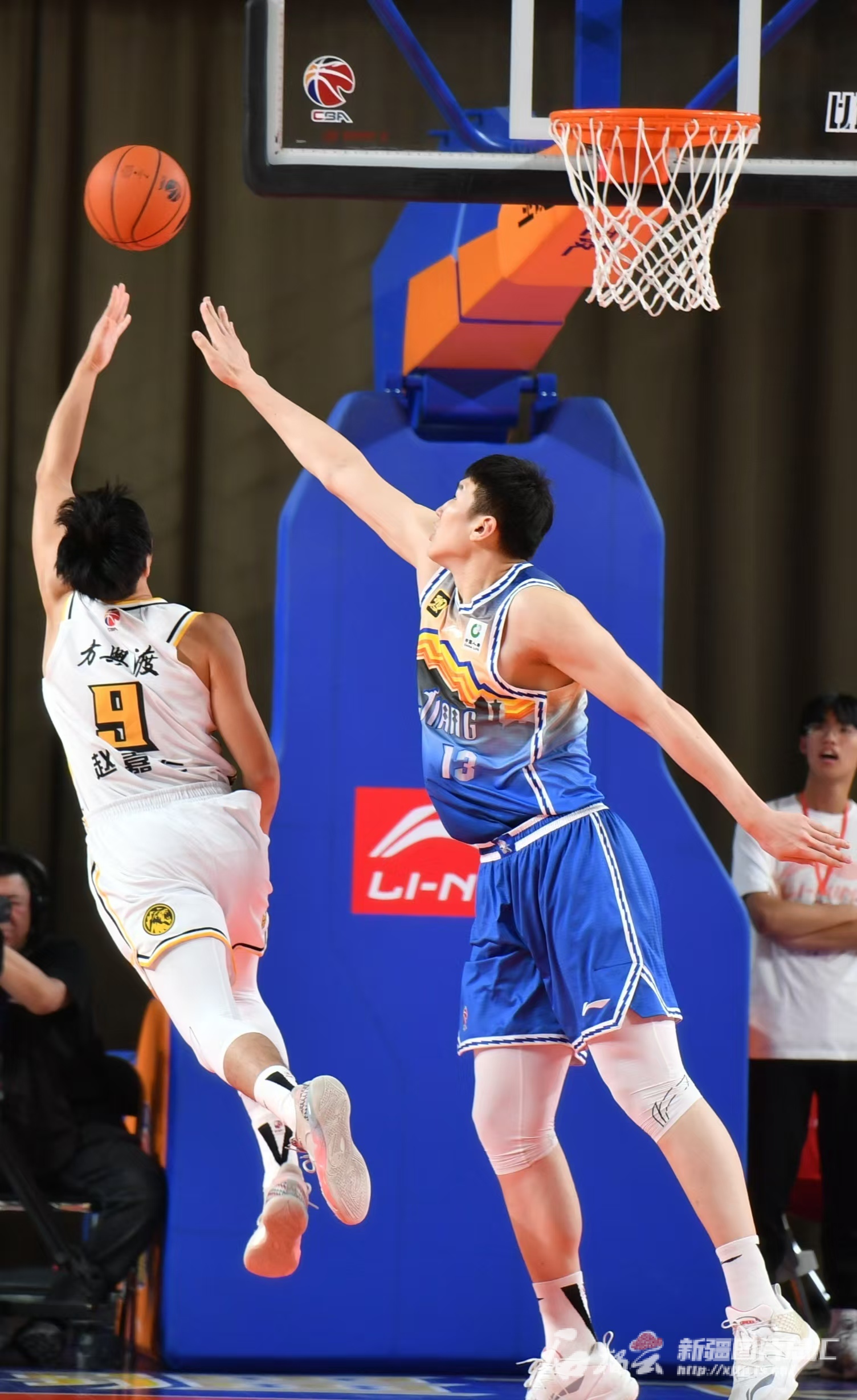 广州男篮不敌新疆近9年首次无缘CBA四强