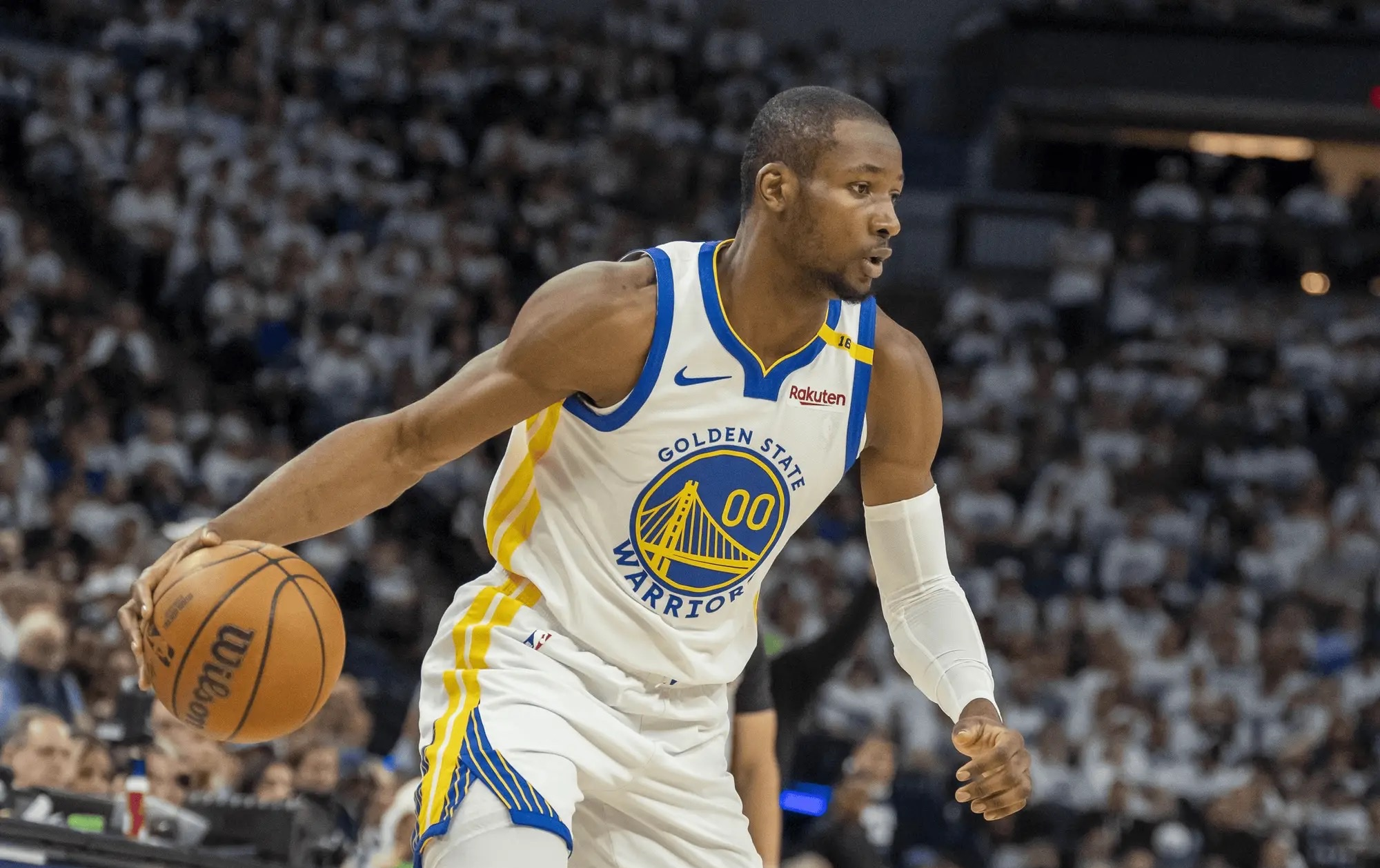 勇士队核心球员受伤,或影响球队战绩 勇士队核心球员受伤,或影响球队战绩