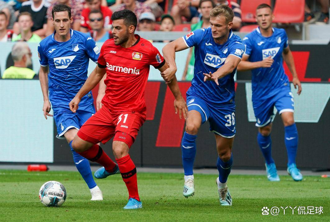 包含霍芬海姆大胜勒沃库森，主场取得重要胜利的词条