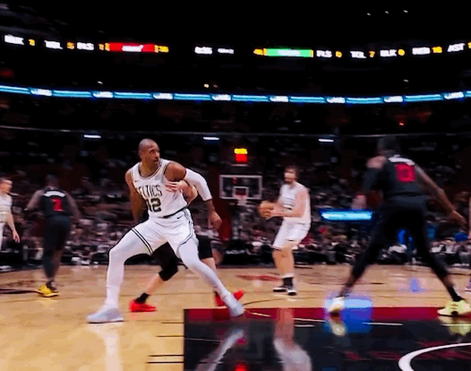 热火主场战胜凯尔特人 热火主场战胜凯尔特人