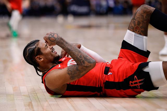 猛龙战胜魔术，止颓势