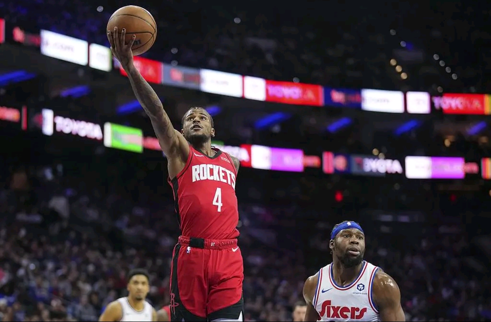 猛龙取得关键胜利，76人遭遇困境